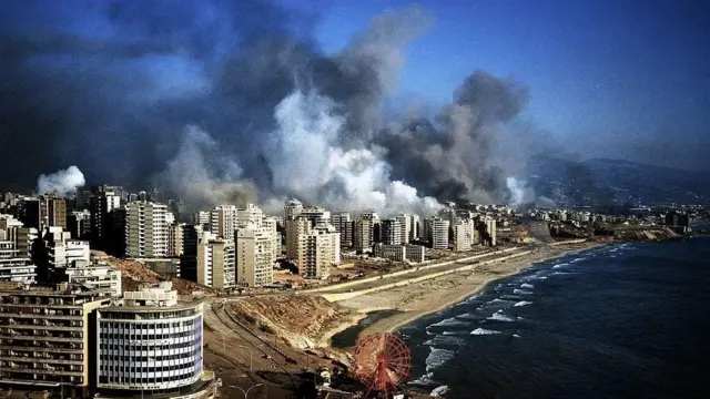 Израелске трупе су под опсадом држале главни град Либана, Бејрут 1982. године