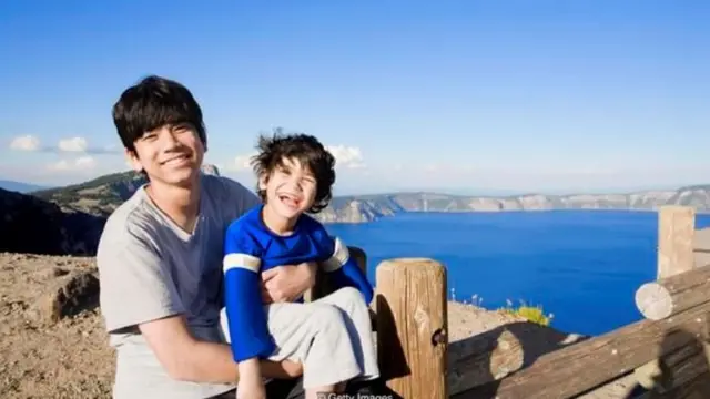 Người chủ thuê dễ hay hỏi những người giữ trẻ nam họ dự kiến lương là bao nhiêu nhưng nói luôn số tiền lương với những người giữ trẻ nữ trẻ tuổi.