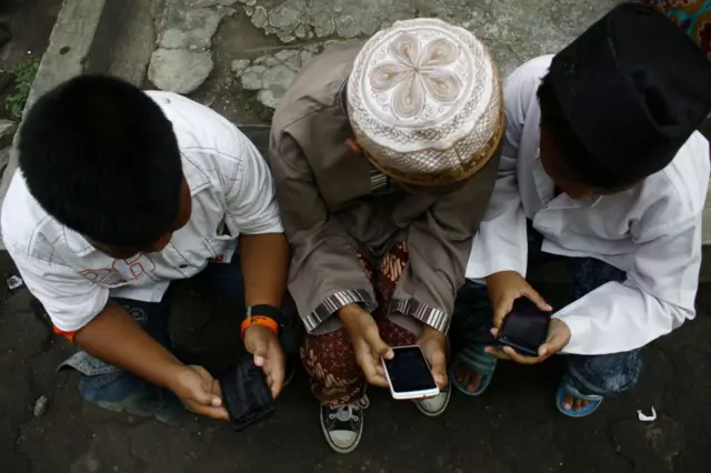 Media sosial anak-anak