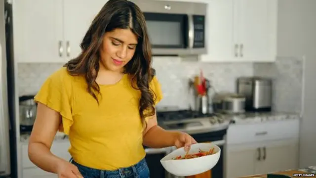 ਭਾਰਤੀ ਜ਼ਿਆਦਾਤਰ ਆਪਣਾ ਖਾਣਾ ਤਾੜ ਦੇ ਤੇਲ,ਸੋਇਆਬੀਨ ਤੇ ਸੂਰਜਮੁਖੀ ਦੇ ਤੇਲ ਵਿੱਚ ਪਕਾਉਂਦੇ ਹਨ।