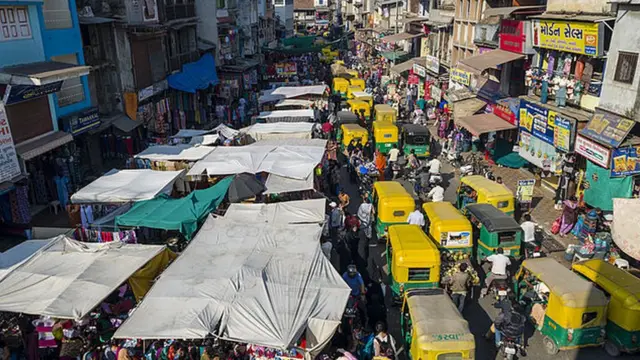 પ્રતીકાત્મક તસવીર