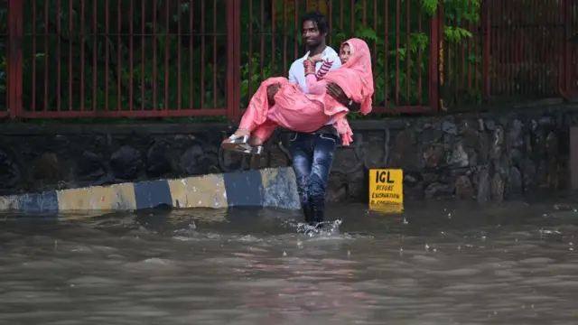 ਦਿੱਲੀ ਹਾਲਾਤ 