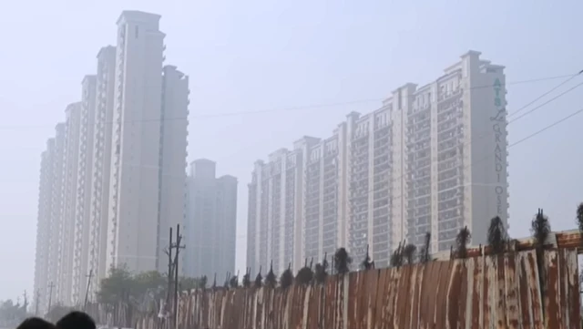 દિલ્હી, નોઇડા સેક્ટર 150, યુવરાજ મહેતા, પાણીમાં ડૂબવાથી યુવકનું મોત, પોલીસ, બીબીસી ગુજરાતી