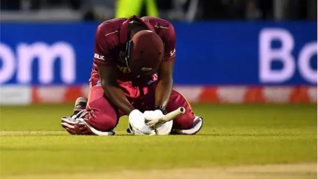 షమీకి మూడో వికెట్