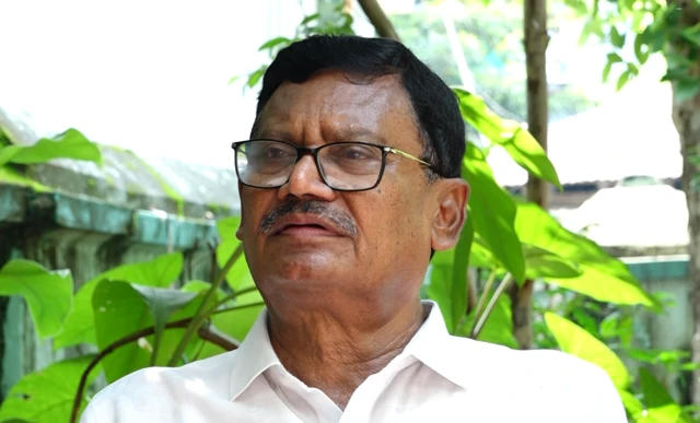 काँग्रेसचे उमेदवार सुभाष धोटे