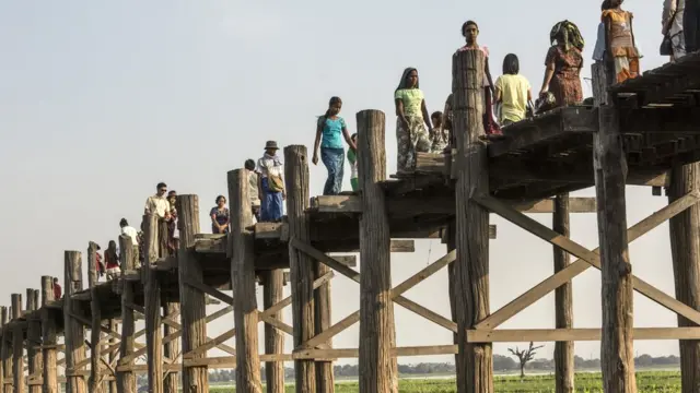 တိုက်ခိုက်ခံရနိုင်ခြေရှိတဲ့အတွက် ကြိုတင်သတင်းရယူစုစည်းနေပြီး လုံခြုံရေးအစီအမံတွေချထားတယ်လို့ဆို