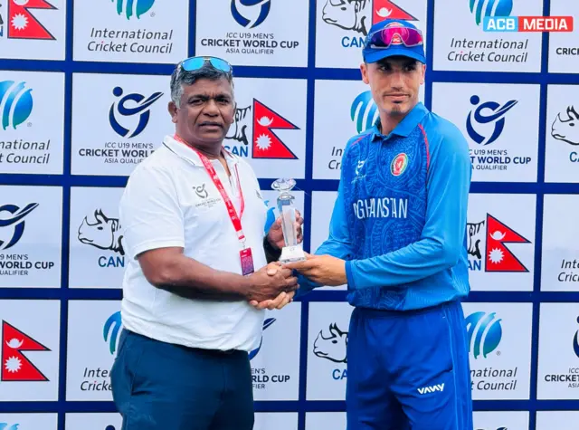 خالد احمدزی د غوراوي پړاو سیالیو غوره لوبغاړی ونومول شو.