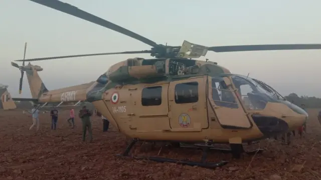 હેલિકૉપ્ટરની તસવીર