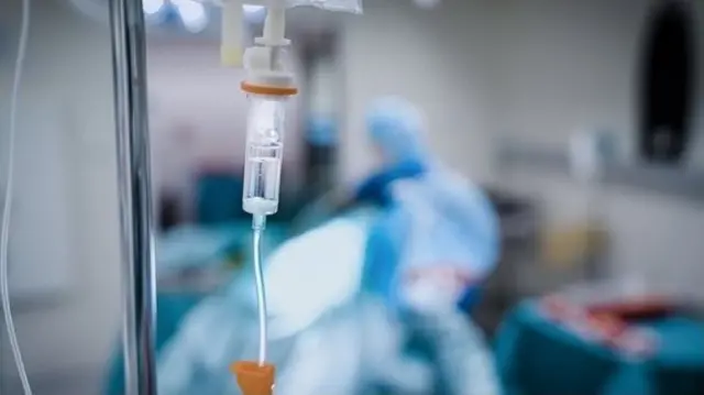 Hospital tratando paciente com covid-19