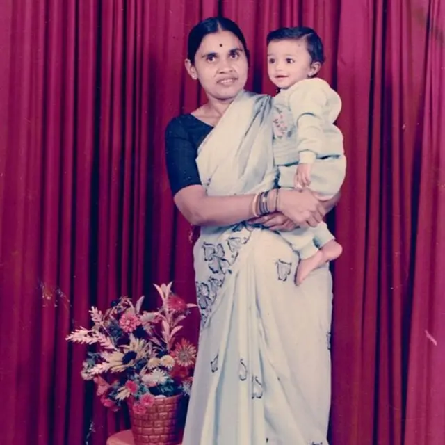 स्वीडन, भारत, सुरत, मातृत्व