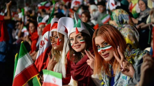 Jeunes Iraniennes fans de football pendant la Coupe du monde 2018