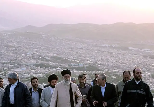 آیت‌الله خامنه‌ای