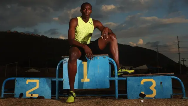 ஏப்ரல் 6, 2009 இல் கிம்ஸ்டன், ஜமைக்காவில் தேசிய அரங்கத்தில் பயிற்சியின்போது