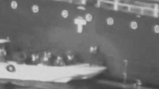 Picha ya kanda ya video iliowaonyesha wanajeshi wa Iran wakiondoa bomu ambalo halikulipuka