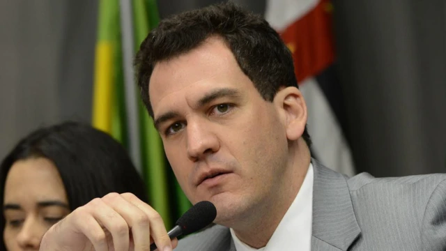 Ariel de Castro Alves na Alesp