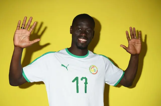 Pape Alioune Ndiaye (Sénégal) pose pour un portrait lors de la séance photo officielle de la Coupe du Monde de la FIFA 2018 à l'hôtel de l'équipe, le 13 juin 2018 à Kalouga, en Russie. 