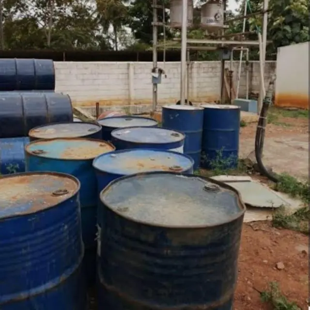 కిరోసిన్ ట్యాంకులు