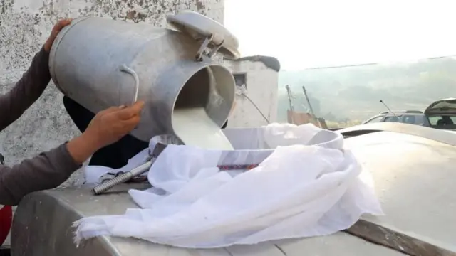 दूध उद्योग