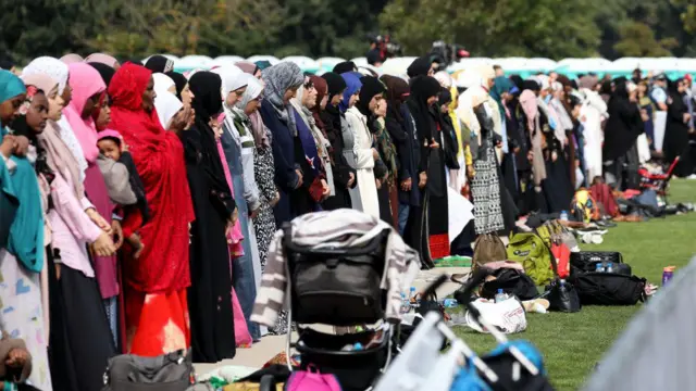 Dubartoota uffannaa naamusa amantii Islaamaan jiran