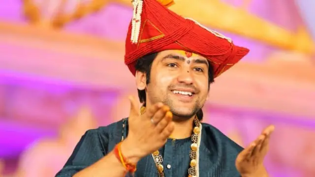 ధీరేంద్ర కృష్ణ శాస్త్రి 