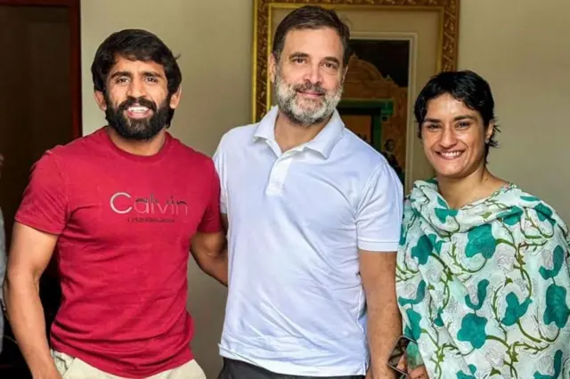 અટકળો લગાવાઈ રહી છે કે વીનેશ ફોગાટ કૉંગ્રેસમાં સામેલ થઈ શકે છે