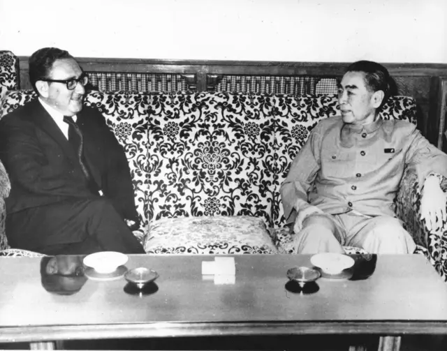 হেনরি কিসঞ্জার ও চীনের প্রধানমন্ত্রী চৌ এন লাই