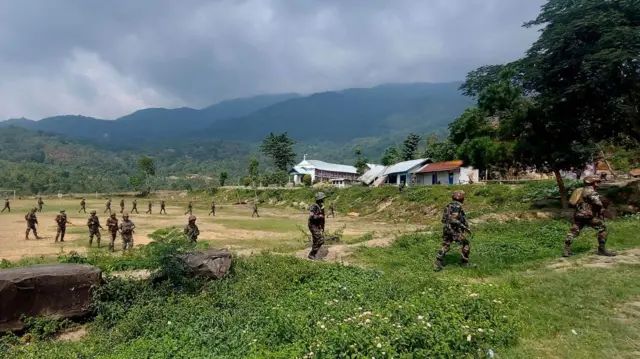কাংপোকপি জেলায় অভিযান চালাচ্ছে সেনা ও আসাম রাইফেলস