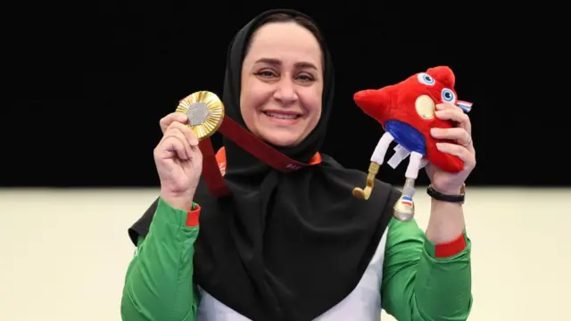 ساره جوانمردی