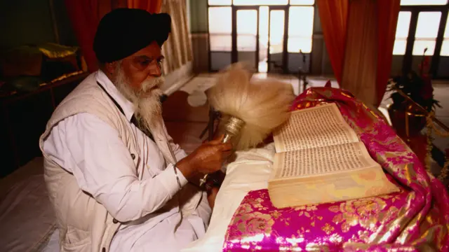 ਸ੍ਰੀ ਗੁਰੂ ਗ੍ਰੰਥ ਸਾਹਿਬ