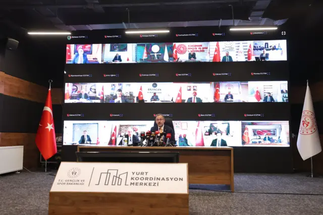 Gençlik ve Spor Bakanı yurt toplantısı