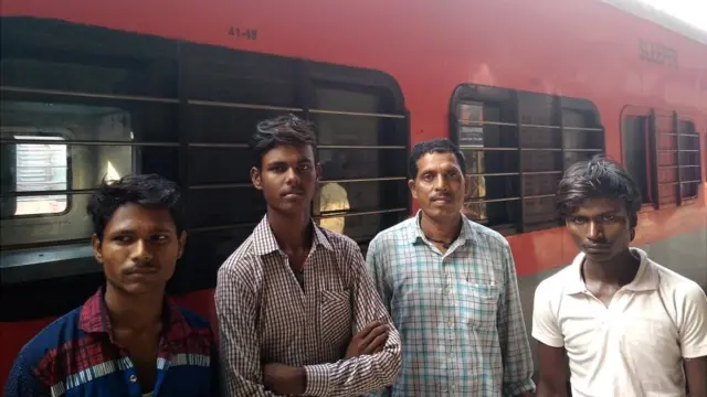 गुजरात में बिहारी पिटाई