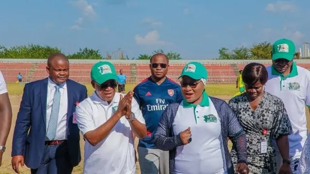 Gboyega Oyetola ati awọn eeyan kan