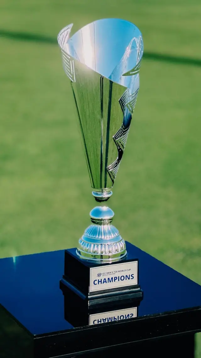 विश्वकपको एशिया तथा पूर्वी एशिया प्यासिफिक छनोटको ट्रफी