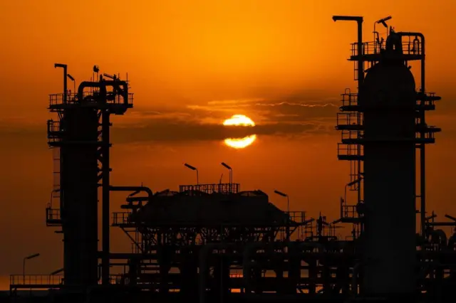 இஸ்ரேல் - ஹமாஸ் போர்: எண்ணெய் தடை அரபு நாடுகள்