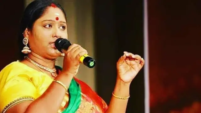 குக்வித் கோமாளி தீபா.