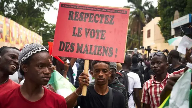 Des manifestants à Bamako
