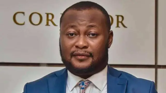 Aworan Amofin Pelumi Olajengbesi