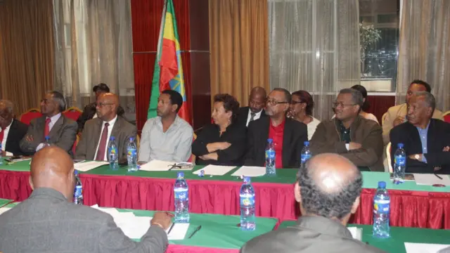 ተሳተፍቲ መድረኽ ዘተ መዝሙር ሰላም ንህዝብታት ኢትዮጵያን ኤርትራን