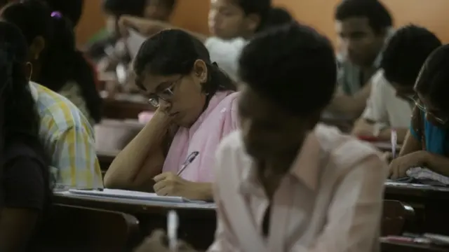 પરીક્ષાર્થીઓ