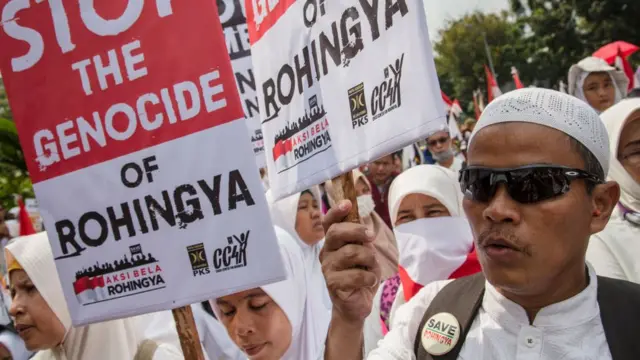 Demo peduli Rohingya di Jakarta, 16 September 2017