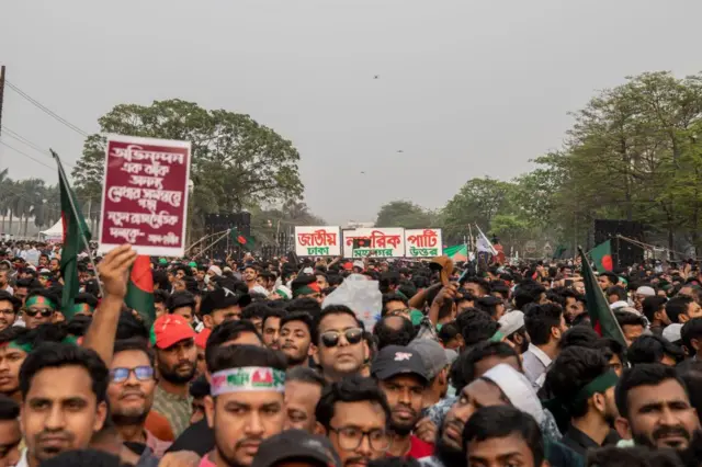 এনসিপি নেতারা মধ্যপন্থার নীতি অবলম্বন করার কথা বলেছেন