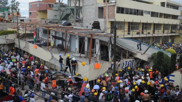 Escola Enrique Rebsamen, na Cidade do México