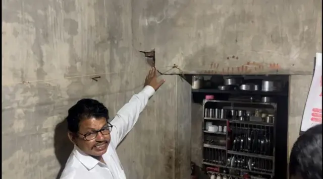 બુલેટ ટ્રેન પ્રોજેક્ટ, અમદાવાદ- મુંબઈ બાંદ્રાકુર્લા કોમ્પ્લેક્સ, પાલઘર, જાપાન, લોકોનાં ઘરોને નુકસાન, આદિવાસીઓનાં ઘરો અને વન્યવિસ્તારોને નુકસાન, નરેન્દ્ર મોદી ડ્રીમ પ્રોજેક્ટ, બીબીસી ગુજરાતી