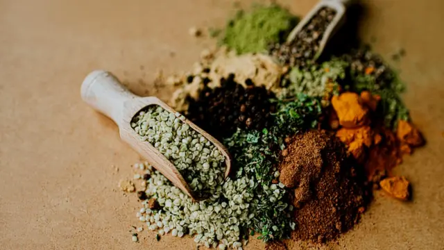 एलोपैथी बनाम आयुर्वेद