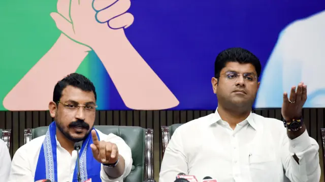 चंद्रशेखर आज़ाद और दुष्यंत चौटाला