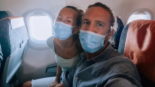 Sio matajiri tu peke yao, lakini watu wengi matajiri zaidi husababisha utoaji wa hewa chafu zaidi ya kaboni duniani