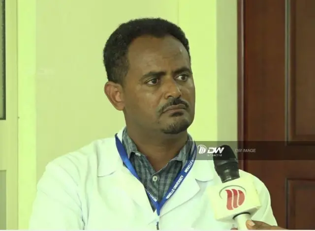 ዶ/ር ክብሮም ገብረስላሴ 