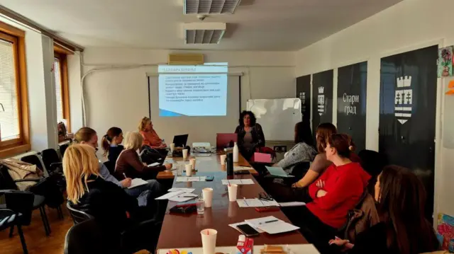 тренинг за волонтере на СОС линији Центра за маме
