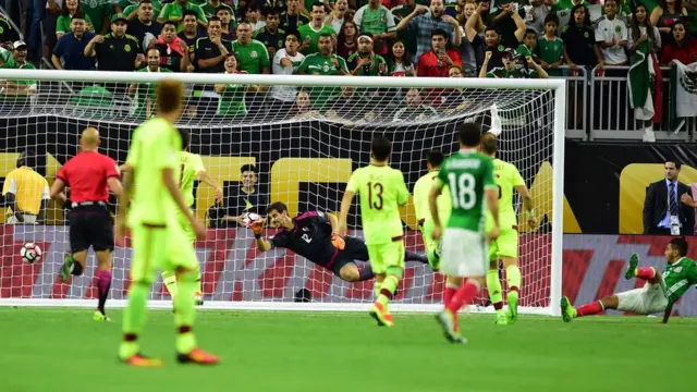 Corona anotó el empate