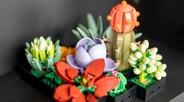 일부 전문가들은 2023년 홀리데이 시즌에는 레고 플라워가 많이 팔릴 것으로 전망하고 있다